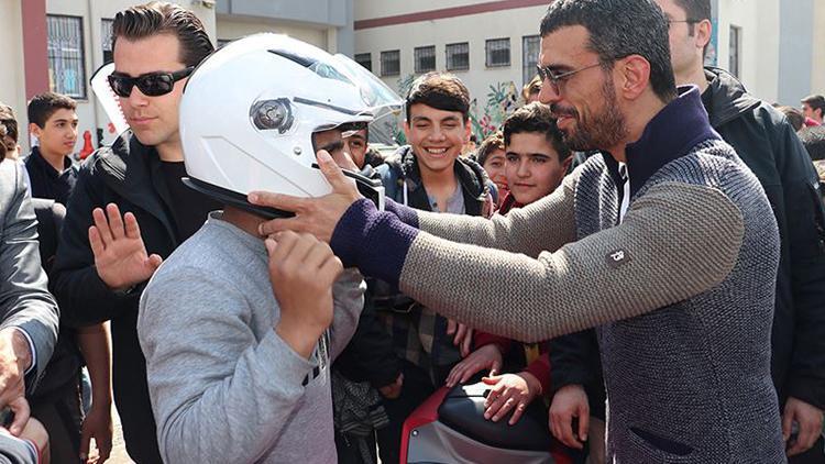 Sofuoğlundan Diyarbakırlı çocuk ve gençlere motosiklet eğitimi