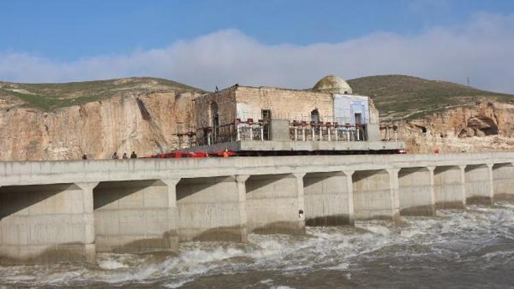 Sağlık çalışanı kadın, Dicle Nehri kenarında ölü bulundu