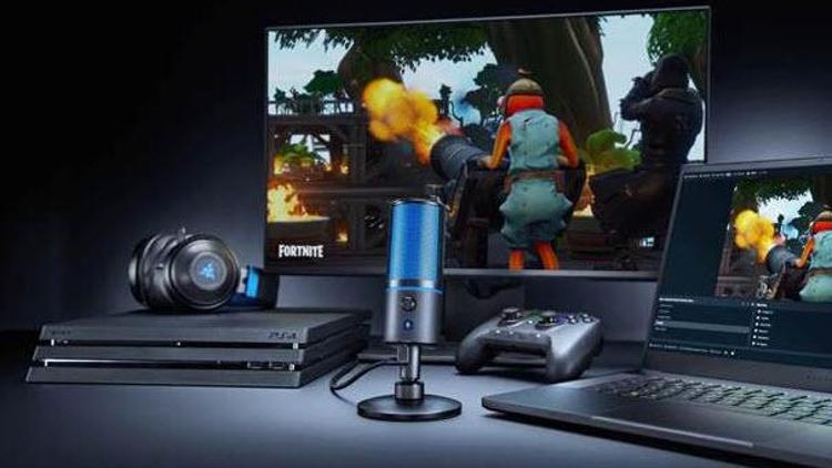 Razer Seirēn X yayın mikrofonu PlayStation 4e geliyor