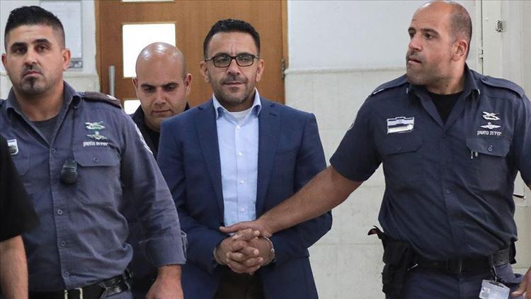 Kudüs Valisi ve 17 Filistinli gözaltına alındı