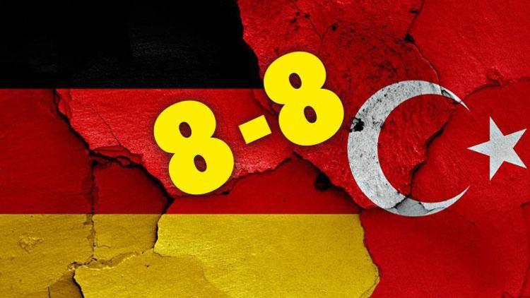 Eski futbolcular, Almanyada gol yağdırdı
