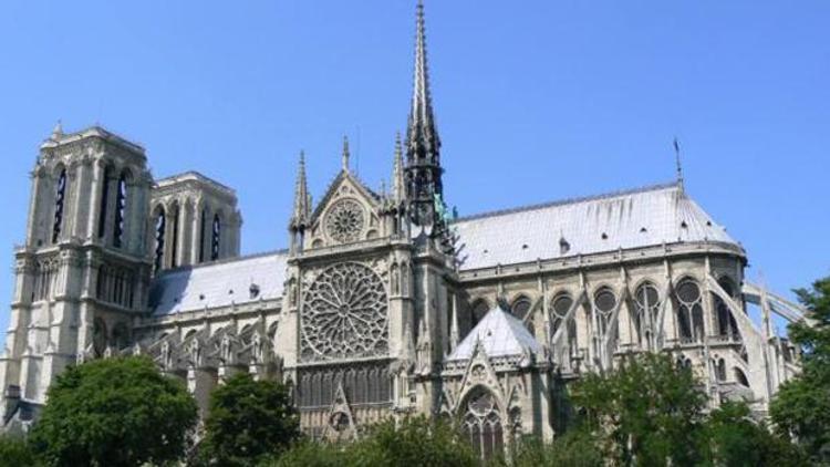 Notre Dame Katedrali ne zaman yapıldı | İşte tarihi katedralin merak edilen bilgileri