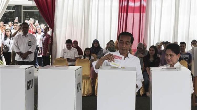 Endonezya’da oy kullanma işlemi tamamlandı
