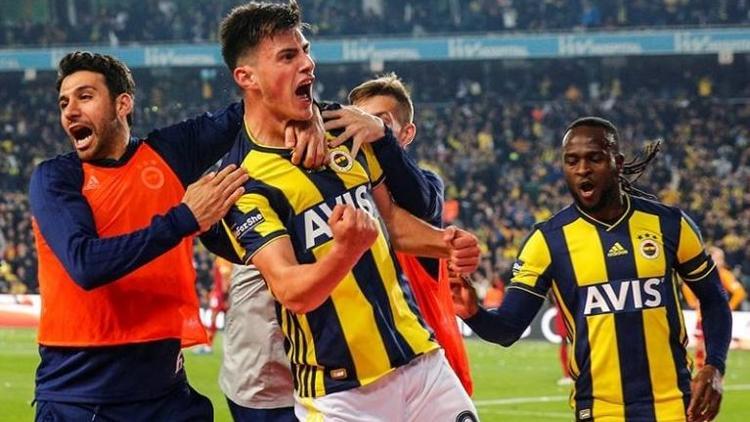 Fenerbahçeye müjde Eljif Elmas...