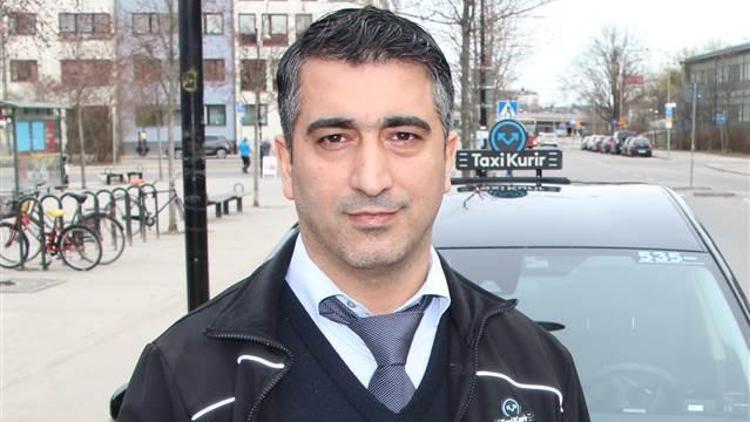 İsveçte Türk taksici kahraman ilan edildi