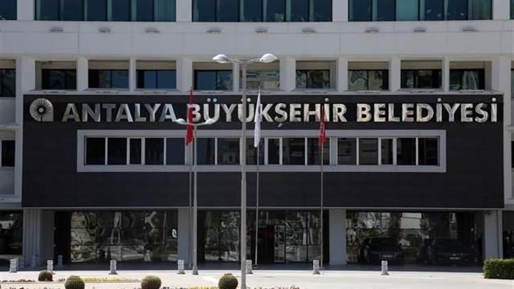 Antalya Büyükşehir’de ilk genelge ’Sigara içilmemesi gereken alanlar’ oldu