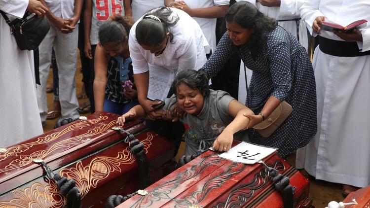 Sri Lankadaki saldırılarda yaşamını yitirenlerin sayısı 310a yükseldi