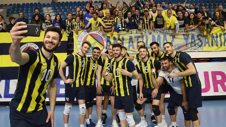 Fenerbahçe, şampiyonluğa bir adım uzaklıkta