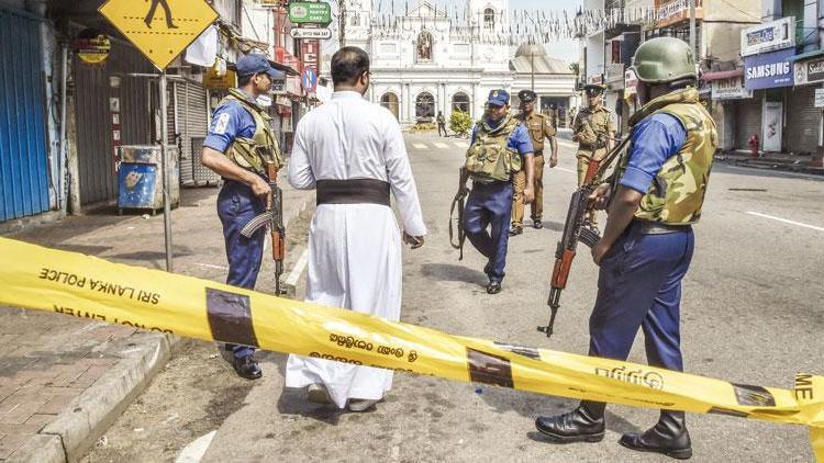 Sri Lanka’yı kana bulayan 8 bombacı
