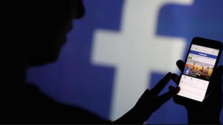 Facebook ağır para cezası bekliyor Kenara para koymuş bile