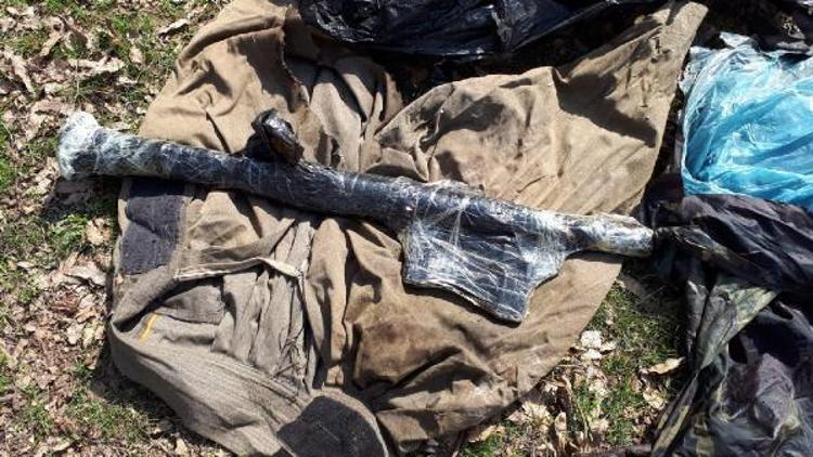 Şemdinlide PKKya ait patlayıcı ve roketatar ele geçirildi