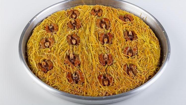 Kadayıflı kek tatlısı tarifi