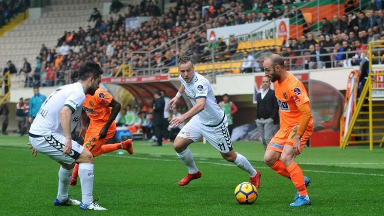 Konyaspor ile Alanyaspor karşı karşıya Aralarındaki 5 maçta...