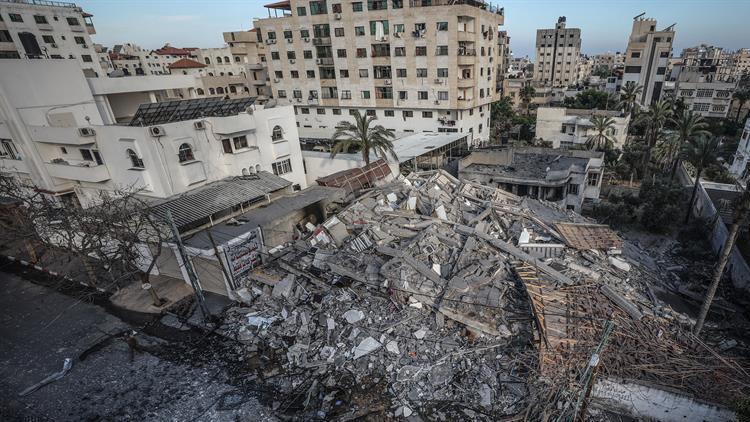 İsrail ordusunun Gazzeye saldırısında 2 Filistinli şehit oldu