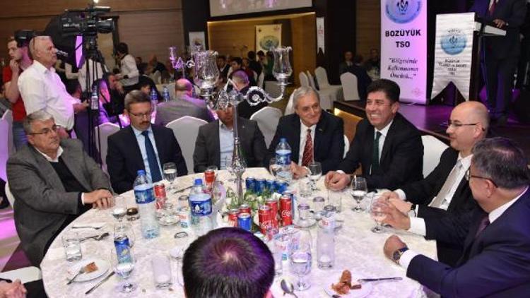 Başkan Bakkalcıoğlu, TSOnun iftar yemeğine katıldı