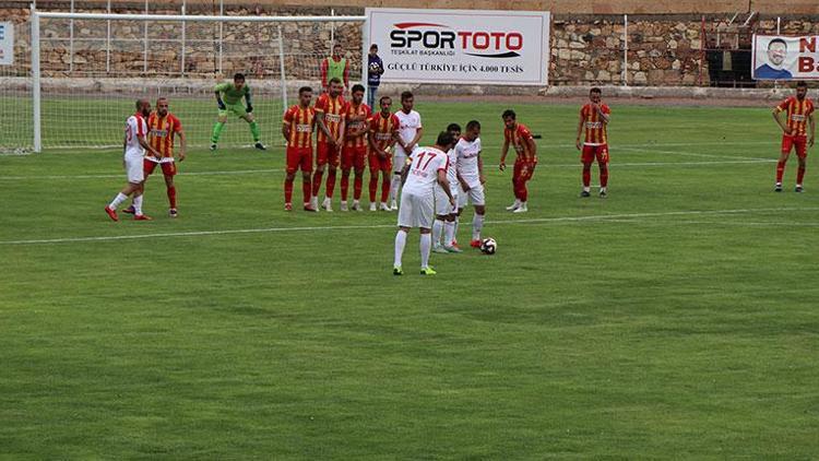 Nevşehir Belediyespor - Tire 1922: 0-0