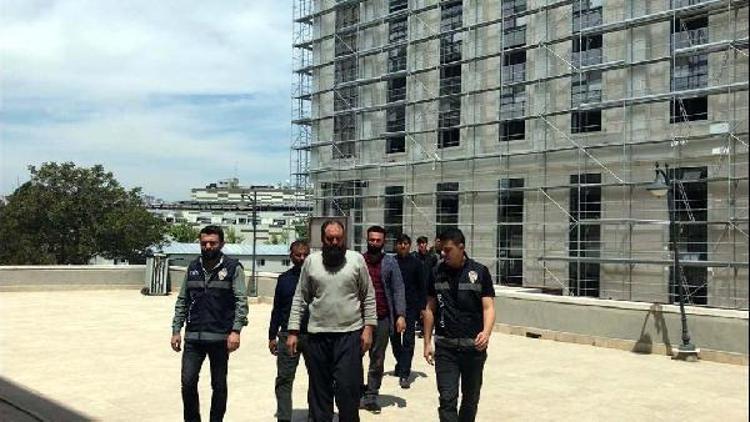 Ankarada 18 kaçak göçmen yakalandı