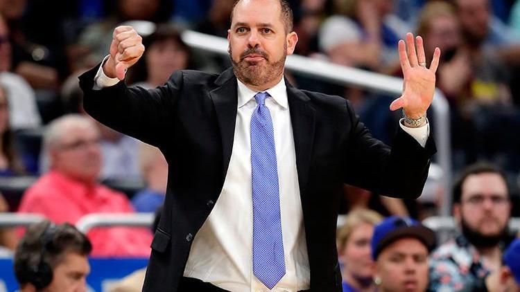 Los Angeles Lakersı Frank Vogel çalıştıracak