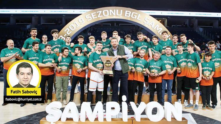 Şampiyon Banvit, kazanan gençlik