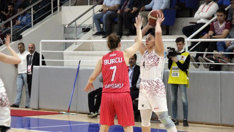 Genç basketbolcu Nihan Demirkoldan toplam 493 sayı