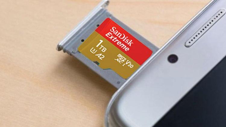 Sandiskin 1 TB kapasiteli MicroSD hafıza kartı satışta