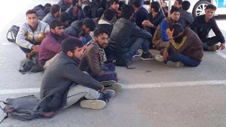 Kayseride 21 kaçak göçmen ve 4 organizatör yakalandı