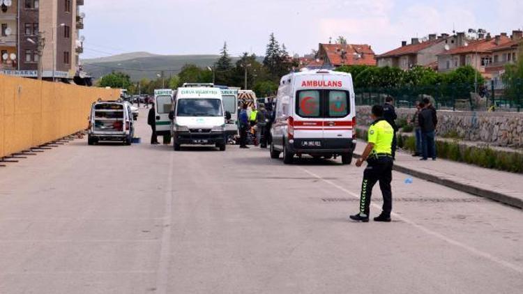 Ankarada sır ölüm Park halindeki araçta ölü bulundu