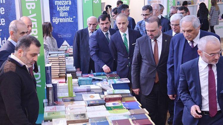 Almanya’da ‘Kitap ve Kültür Fuarı’ açıldı