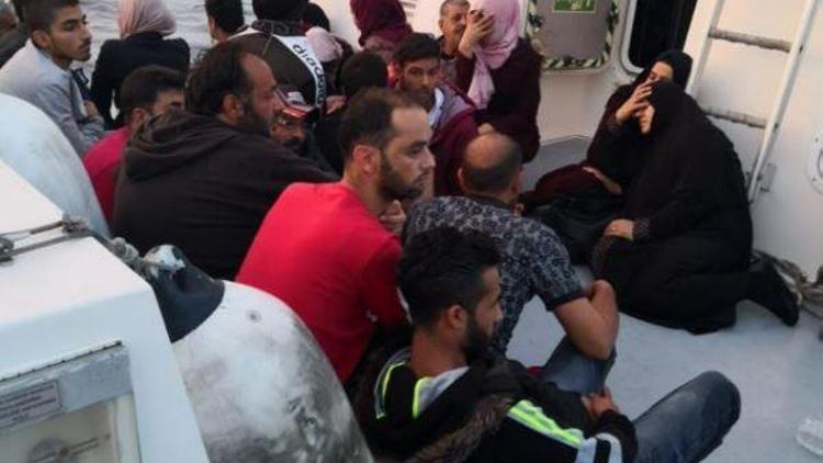Kuşadası ve Didimde 59 kaçak göçmen yakalandı