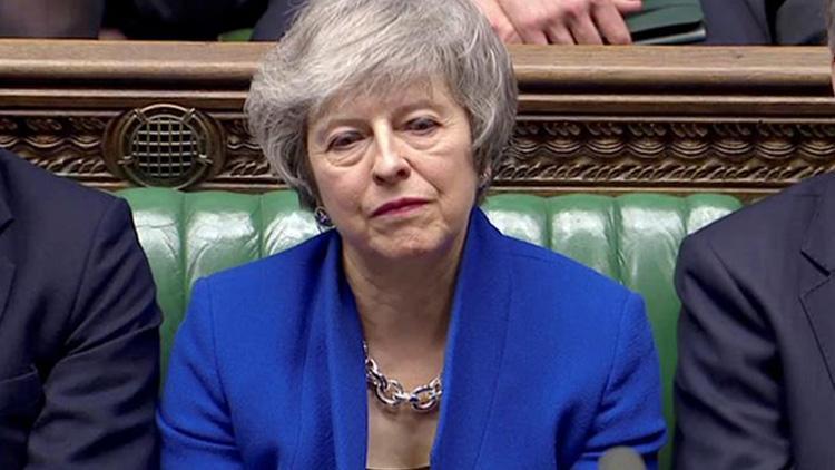İngiltere Başbakanı May’den Suriye ile ilgili sert sözler