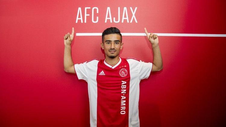 Ajax, Naci Ünüvara profesyonel sözleşme imzalattı