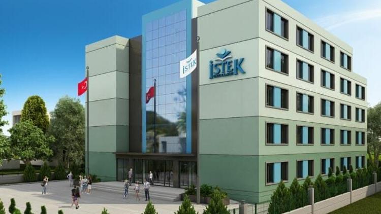 İstek İzmir Anadolu Lisesi yeni kampüsünde