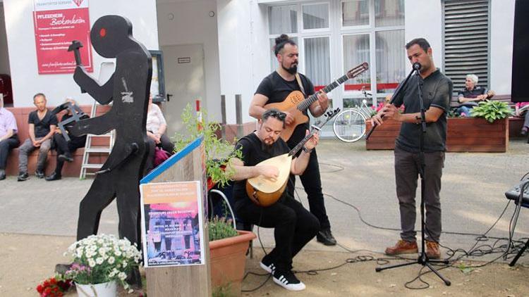 Solingen kurbanları Frankfurt’ta anıldı