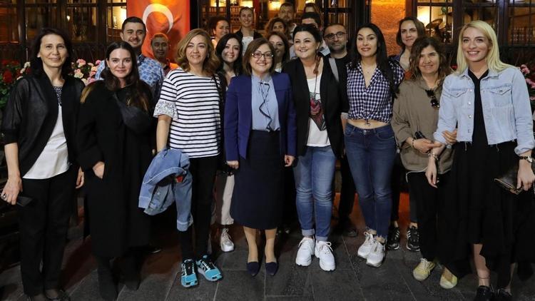 Yeme içme sektörünün önde gelen kadınları Gaziantep'te buluştu