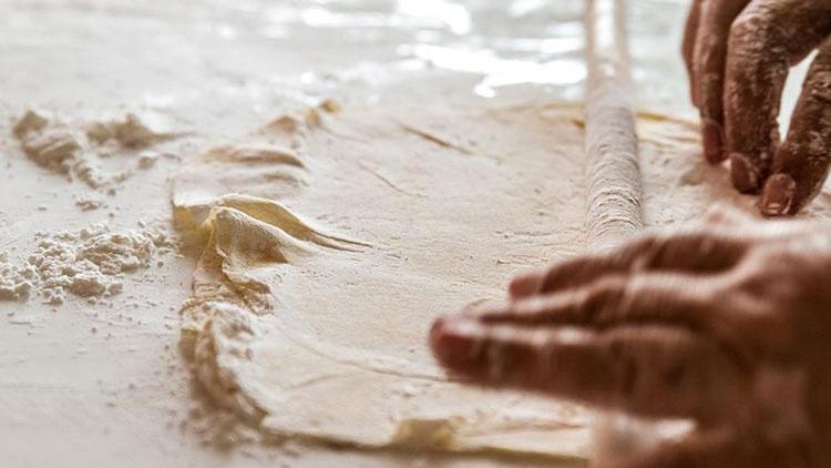 Baklava hamuru nasıl yapılır? Baklava hamurunun püf noktaları