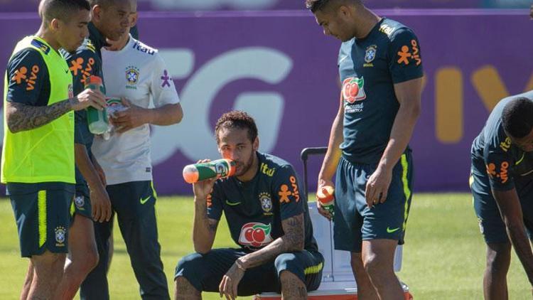 Neymara kaptanlık şoku