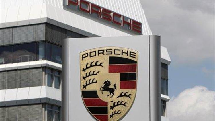 Porscheye baskın