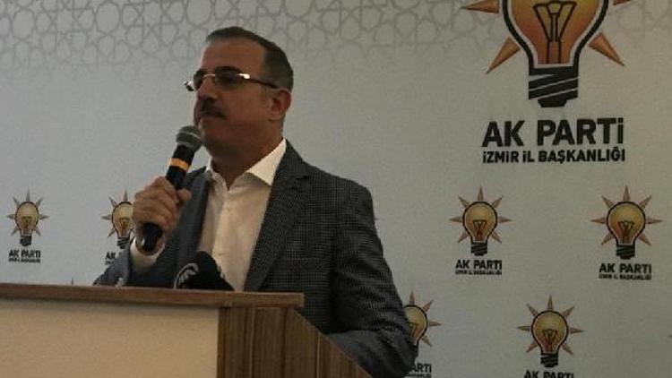 AK Parti İzmir teşkilatları bayramlaştı