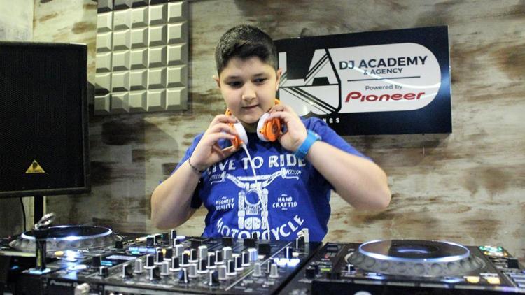 Karşınızda DJ Yusuf