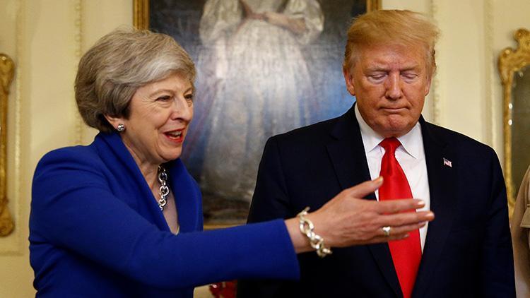 ABD Başkanı Trump, Theresa May ile bir araya geldi