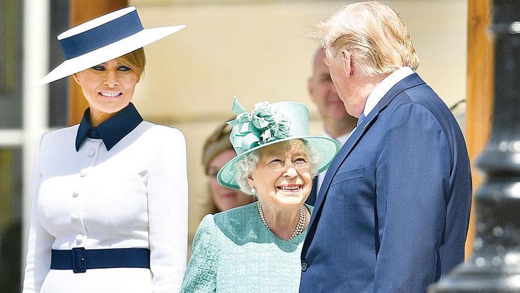 First Ladyden şapkalı ayar