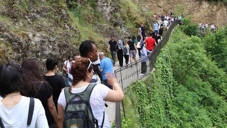 Bayram tatilinde Rize’ye turist akını