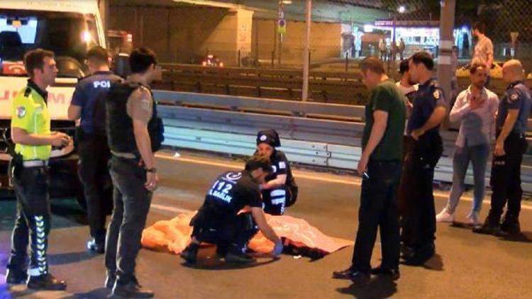 Üst geçitten düşen kişi, otomobilin altında metrelerce sürüklenerek öldü
