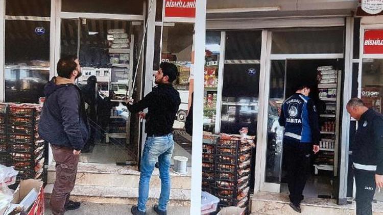 Torbalıda Suriyelilere ait ruhsatsız işletmeler Belediye tarafından kapatıldı