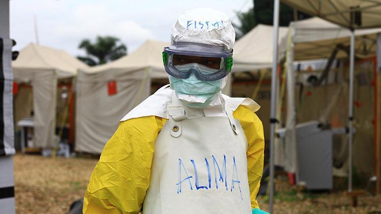 Ebola Ugandaya sıçradı