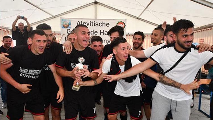 Hessen AABF 14. Futbol Turnuvası’nın şampiyonu Hanau AKM