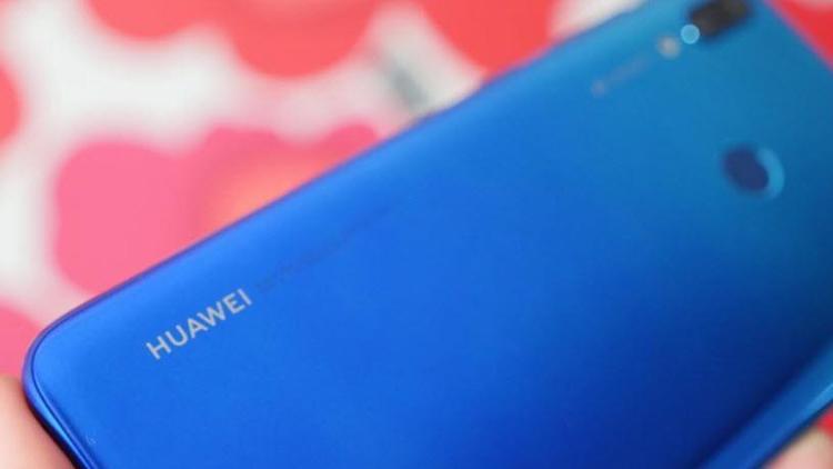 Huawei Nova 5 Pro ortaya çıktı İşte ilk görüntüleri ve özellikleri