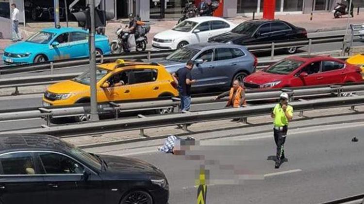 Beşiktaşta otomobilin çarptığı yaya ağır yaralandı