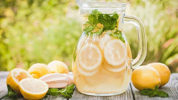 Nane yapraklı limonata tarifi