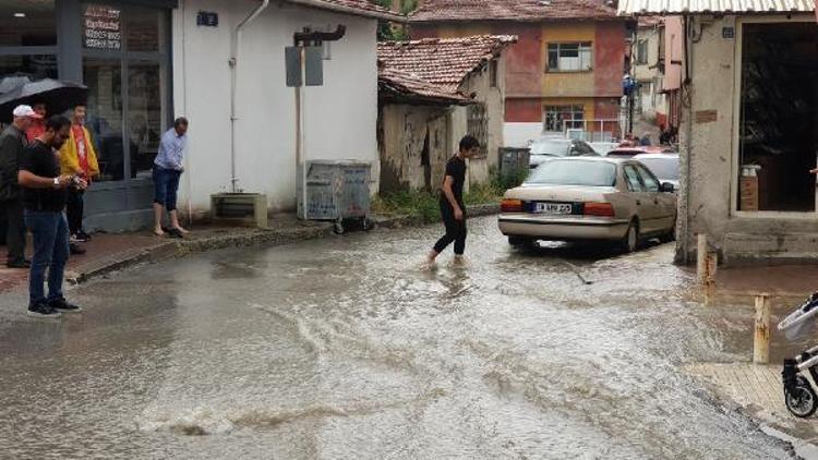 Çorumda, yıldırım isabet eden çoban öldü